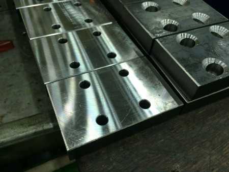 最長(zhǎng)用的模具材料是什么，模具的使用壽命有哪些部分組成