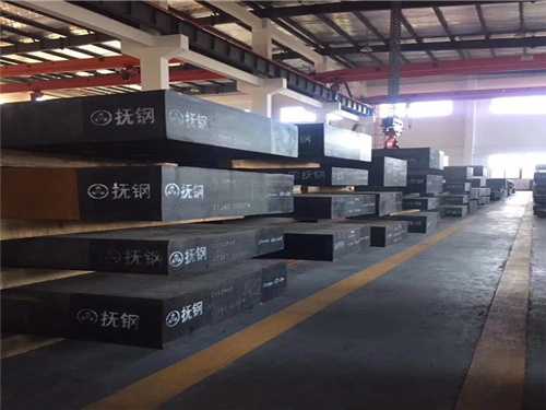 汽車燈注塑模具鋼材選用